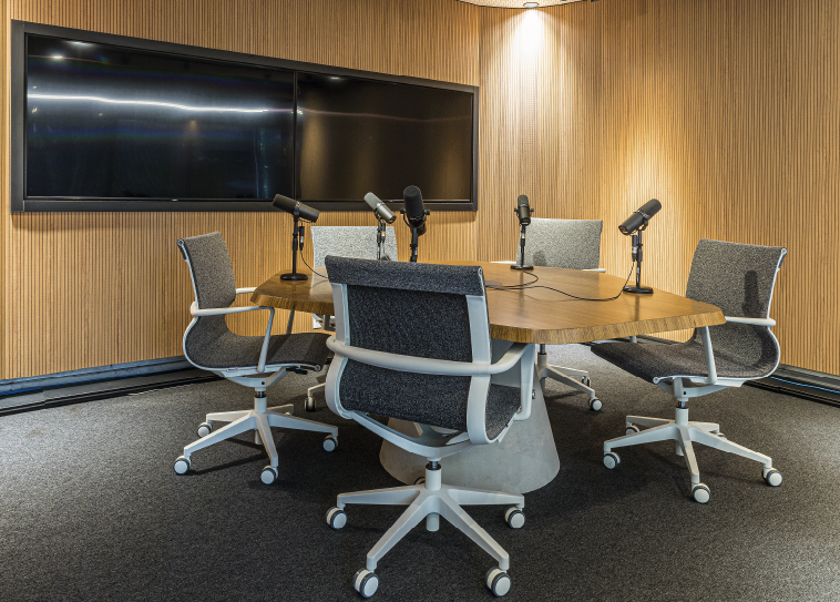 sala-de-reuniao-futurum-cow