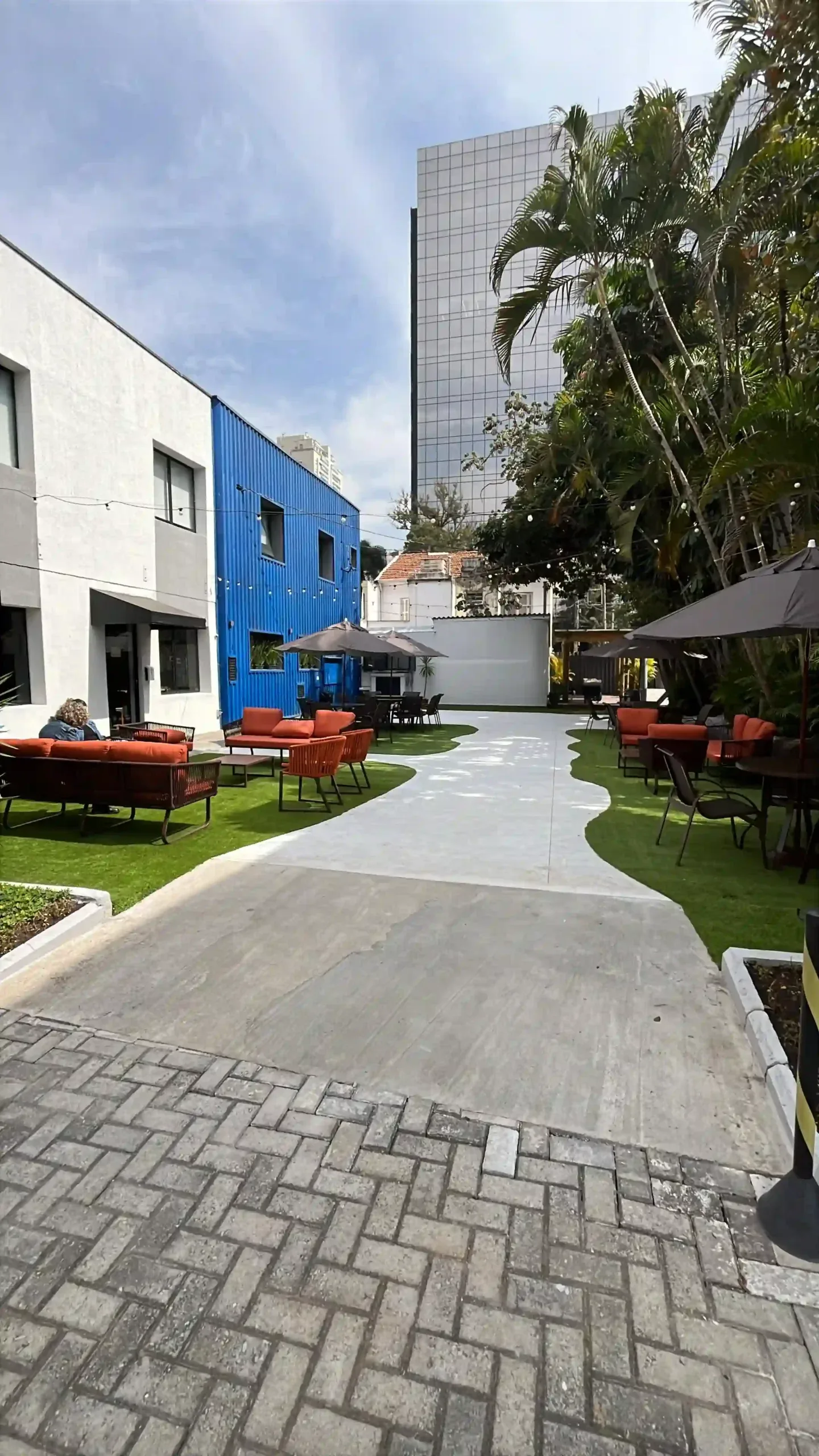 Villa COW, área externa da unidade Berrini